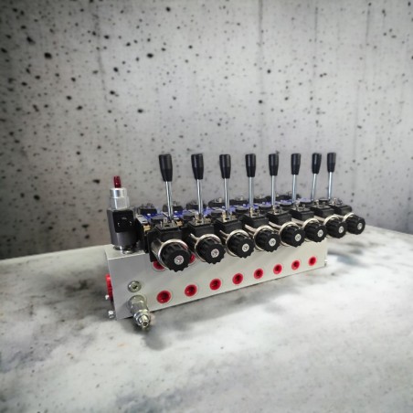 Proportional Valve Cetop valve 8 functions 21GPM 80 l/min with Manual Lever