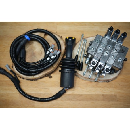 Walvoil DPX100 Hydraulikventil mit 3 Abschnitten und 1 Proportional-Joystick