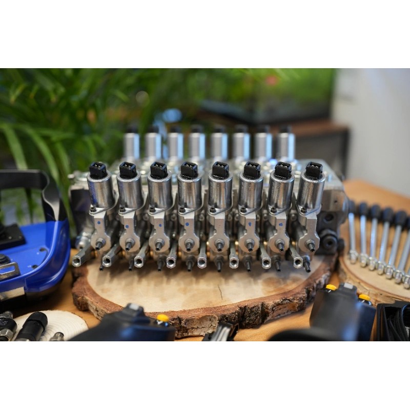 2 JC-Joysticks + Scanreco-Fernsteuerung mit DPX 100 für die Forstwirtschaft