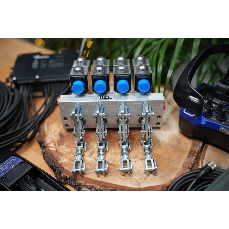 Rc 400 Funkfernsteuerung Mit 4 Funktionen Für Hiab Mit Antrieben 12V