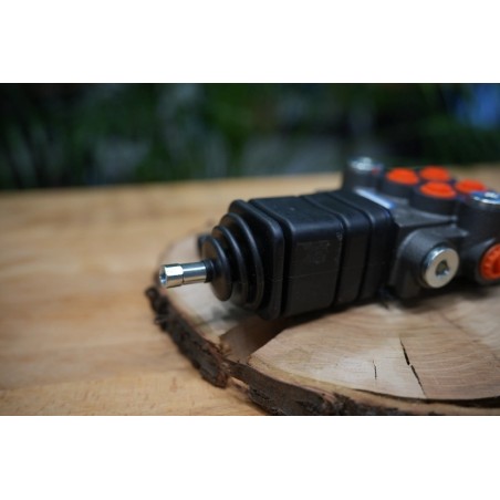 HYDRAULIKVENTIL 40 L/MIN (11GPM) FÜR KOYKER LADER 235 245 310 315 345