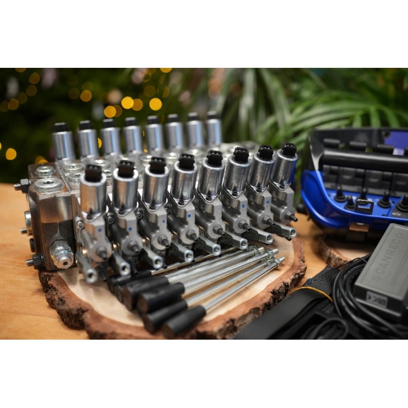 Proportionalventil + Scanreco Maxi 8-Funktions-Fernbedienung für Forstkrane