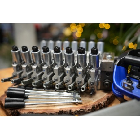 Proportionalventil + Scanreco Maxi 8-Funktions-Fernbedienung für Forstkrane
