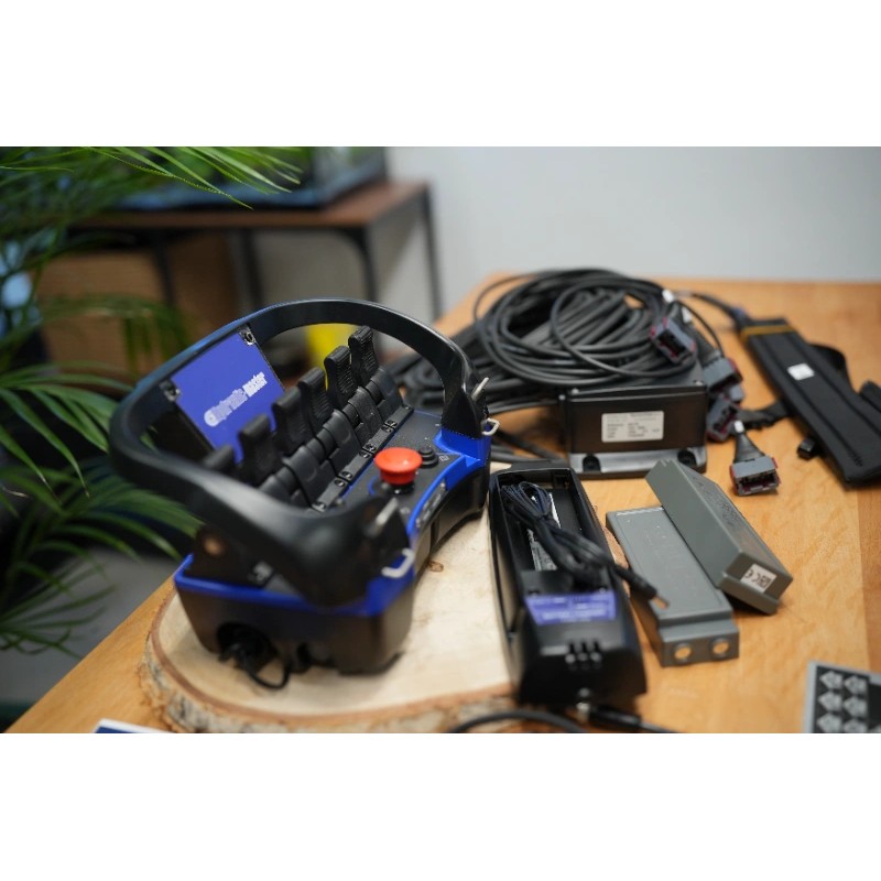 RC 400 Funkfernsteuerung mit 6 Funktionen für Olsberg Hiab 166 Duo
