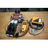Hydraulikventil  2 -spool 60 L/Min 12V/24V + Juuko Control Panel Wireless