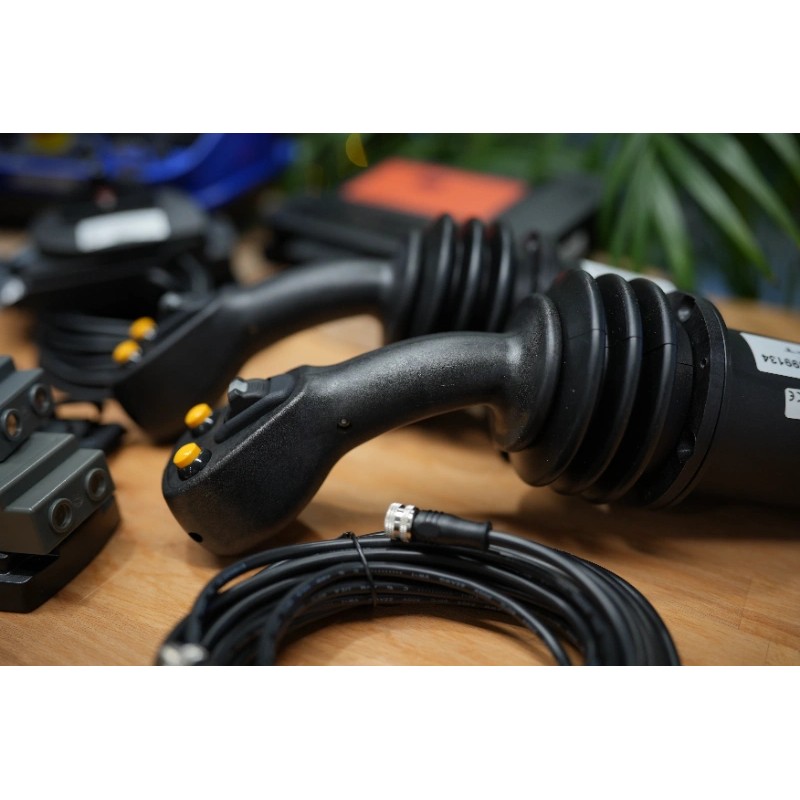 CANBUS Joysticks mit Funksteuerung Scanreco G3 12V Forstkran - Palms Farma BMF KTS