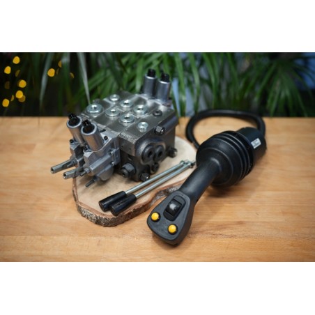 Walvoil DPX 100 Hydraulikventil, 2-teilig, mit 1 Proportional-Joystick