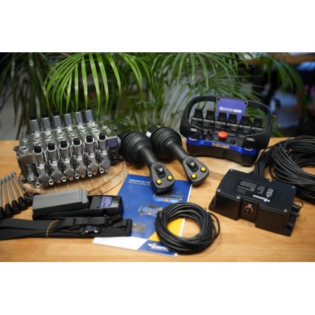 Proportionalventil Walvoil DPX100 + Scanreco RC400 und JP-Joysticks