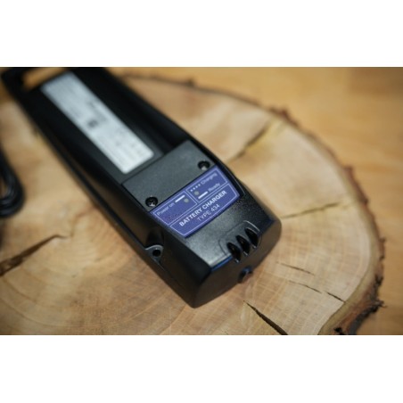 Scanreco-Ladegerät Typ 434 | 110–230 V Wechselstrom für Maxi- und Mini-Sender