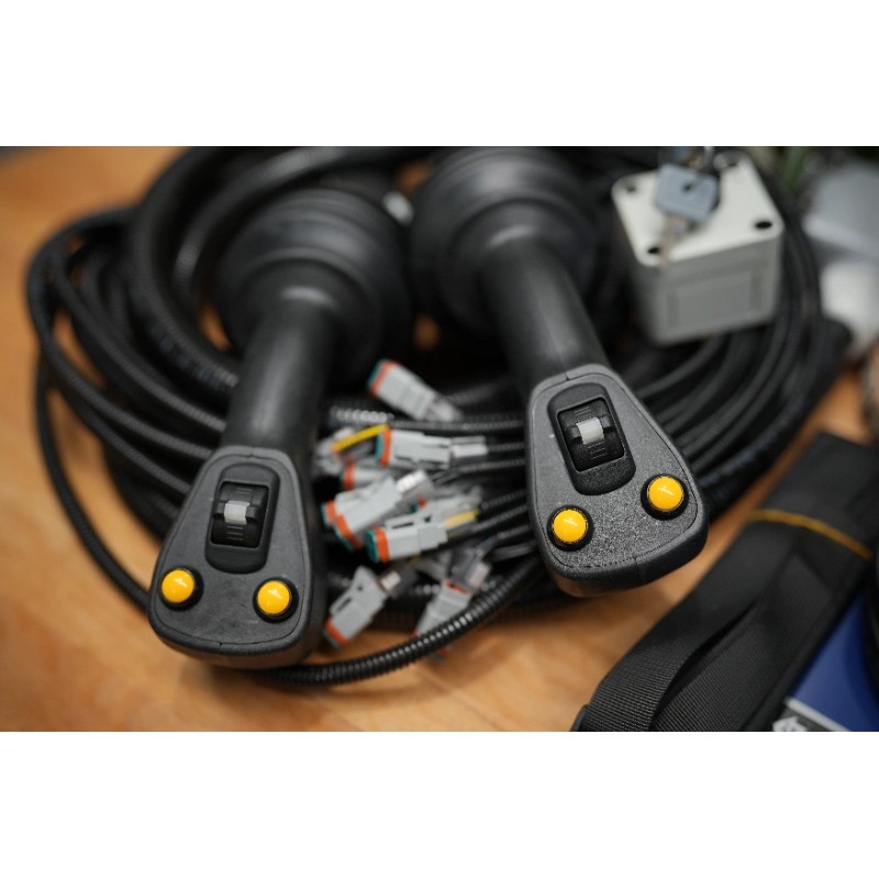 Proportional-Set Scanreco RC400 mit 6 Funktionen + JP-Joysticks PWM