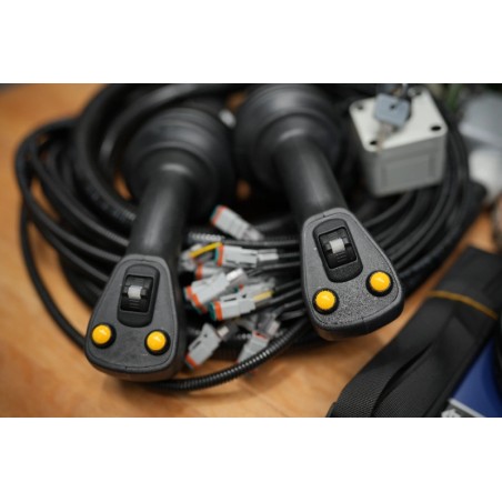 Proportional-Set Scanreco RC400 mit 6 Funktionen + JP-Joysticks PWM