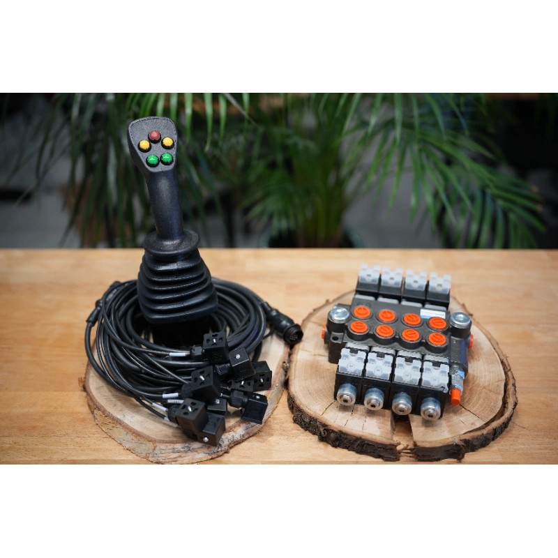4 positions joystick 5 buttons + Monoblock Vave 4-spool hydraulic solenoid 80 l/min 13GPM 24VDC