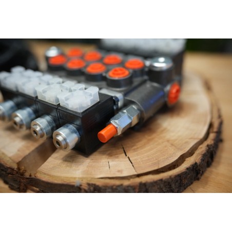 4 Positions Joystick 5 Buttons + Monoblock Vave 4-spool Hydraulic Solenoid 50 l/min 13GPM 12VDC