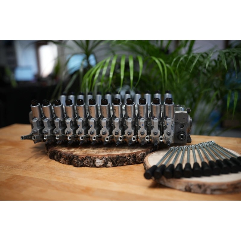 Walvoil DPX100 Proportionalventil mit 12 Funktionen