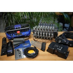 Walvoil DPX 100 mit Nachkompensation 7 Funktionen + Scanreco RC 400 G2B Maxi mit 7 Pads