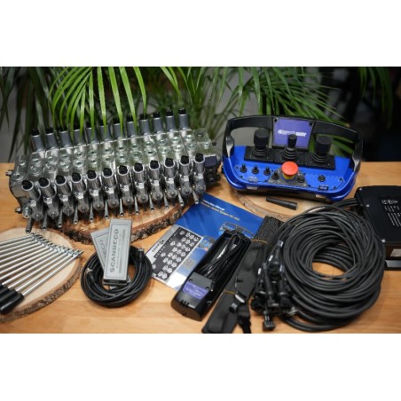 Walvoil DPX100-Ventil mit 12 Funktionen und Scanreco RC400 G2B mit 3 Joysticks