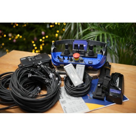 Funksteuerung Scanreco G2B Maxi mit 2 Joysticks und 2 Pads, 6 Proportionalfunktionen