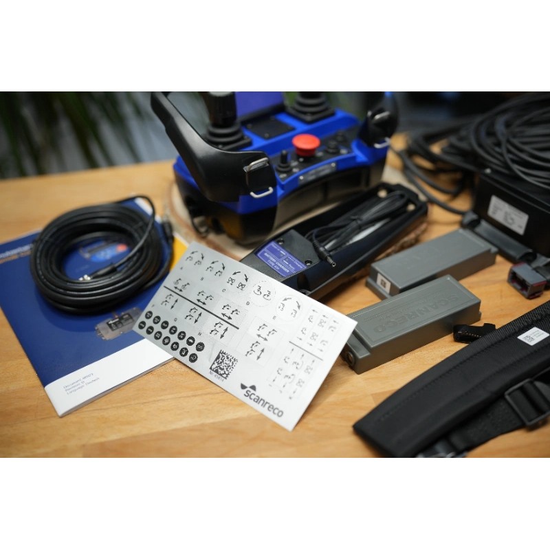 Funkfernbedienung  Scanreco – Plug-and-Play für Danfoss-Ventile mit AMP-Anschlüssen, 2 Joysticks, 3 Achsen