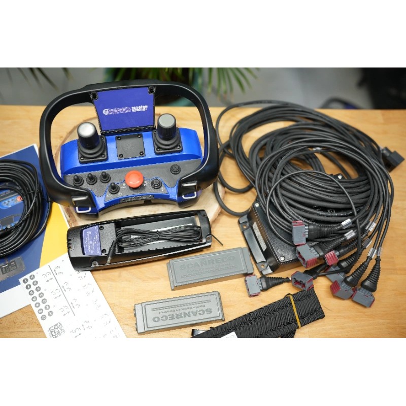 Funkfernbedienung  Scanreco – Plug-and-Play für Danfoss-Ventile mit AMP-Anschlüssen, 2 Joysticks, 3 Achsen