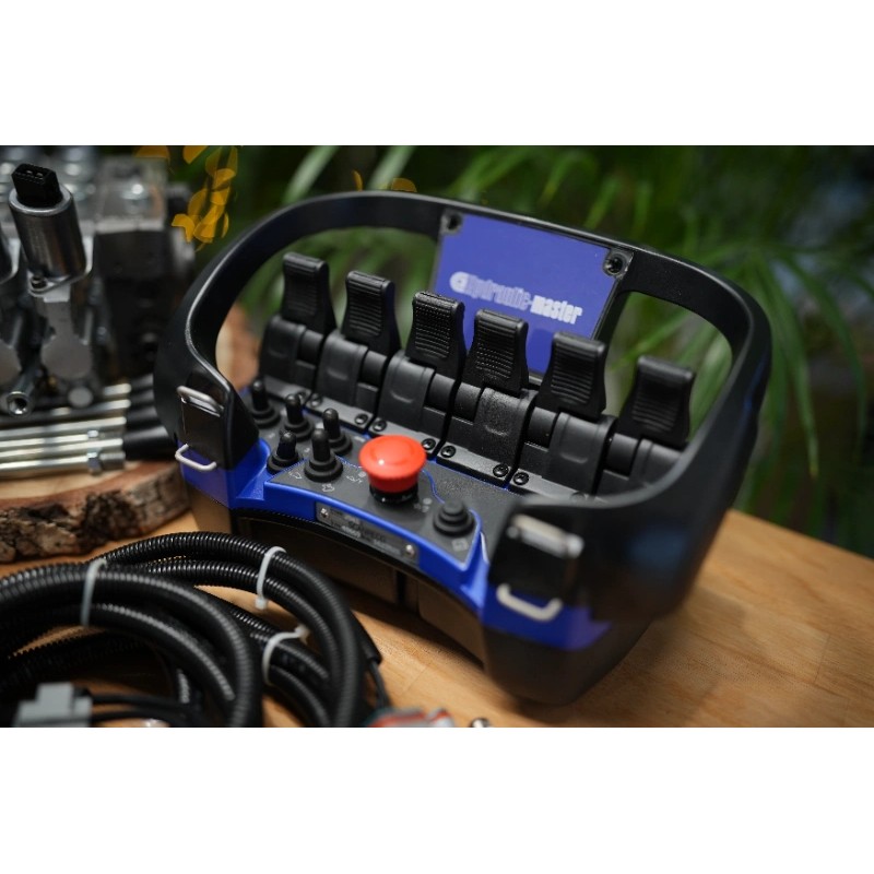 LKW-Kran-Bausatz DPX100 + Scanreco RC400 & Canbus-Joysticks von Otto