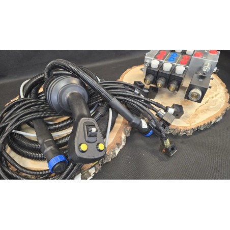 Frontlader-Set Walvoil Hydraulikventil SDE030 mit JP-Joystick