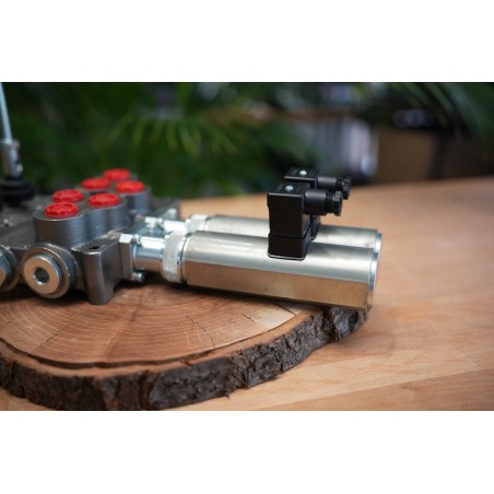 Hydraulikventil 2 Profile HM Line 90 l/min 24 gpm doppeltwirkend für Zylinderspule