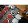 Hydraulikventil 4 -spool Q75 90 L/Min 24 GPM 12V/24V + Juuko Wireless Control Panel