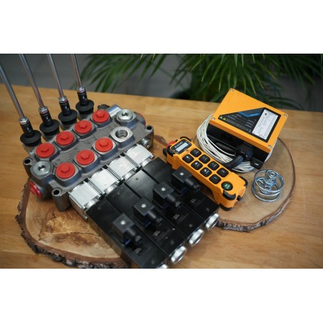 Hydraulikventil 4 -spool  Q95 120 L/Min 31 GPM 12V/24V + Juuko Wireless Control Panel