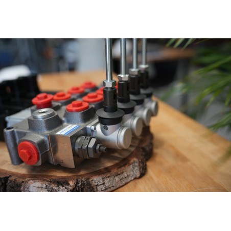 Galtech Q75 4 Sektionen Wegeventil 90 L/Min 24 GPM Elektrisch Solenoid 24V + Hebel