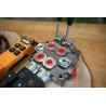 Hydraulikventil Q25 2 -spool 40 l/min 24 V + JUUKO Wireless Control Panel