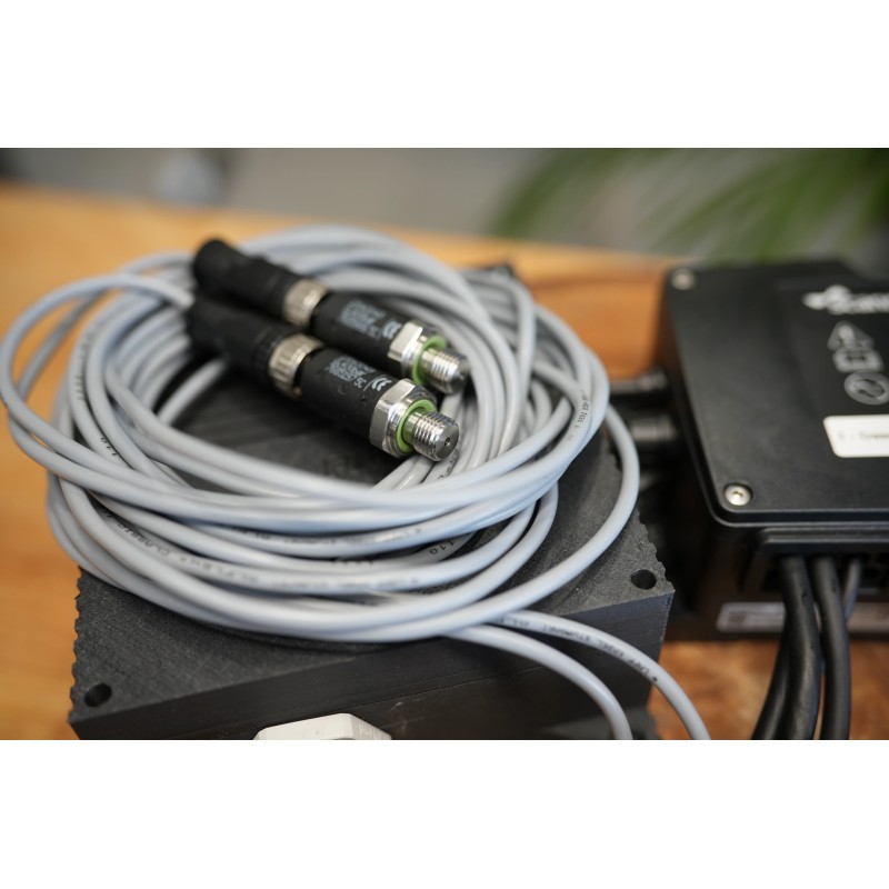 Funkfernbedienung Scanreco Maxi mit Anzeige für Drucksensor und 2 Empfängern zur Erweiterung der Funktionalität