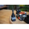 Monoblock-hydraulikventil 2 Abschnitte 50 L/Min 12VDC + Joystick Ein/Aus