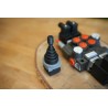 Monoblock-hydraulikventil 2 Abschnitte 50 L/Min 12VDC + Joystick Ein/Aus