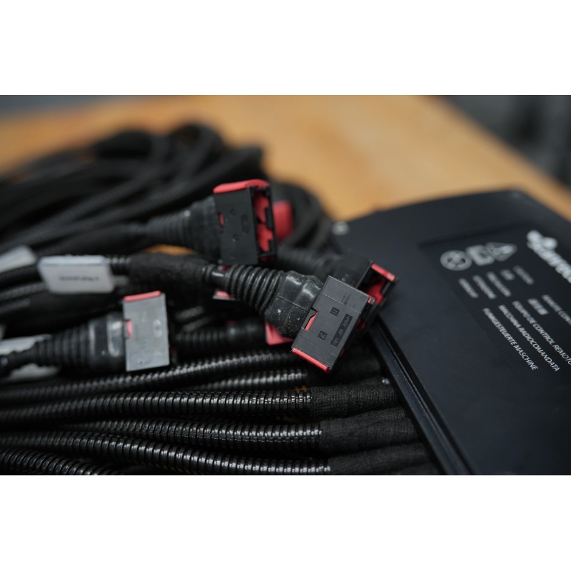 Scanreco G2B Mini-Fernbedienung mit 8 Funktionen doppelte AMP Stecker für Danfoss-Ventilkrane