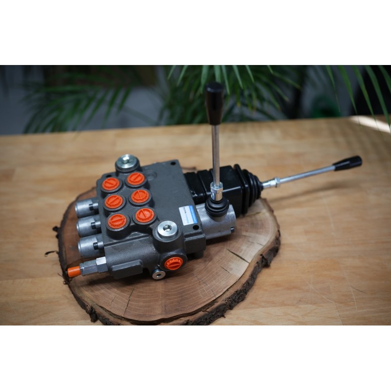 Monoblock-Wegeventil 80 L/Min 3 Schieber Doppeltwirkend + Joystick