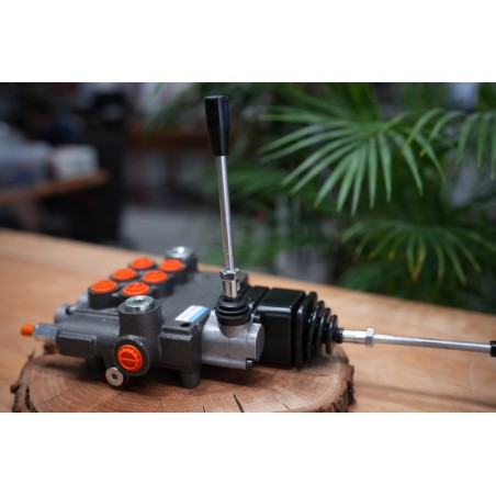 Monoblock-Wegeventil 80 L/Min 3 Schieber Doppeltwirkend + Joystick
