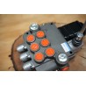 Monoblock-Wegeventil 80 L/Min 3 Schieber Doppeltwirkend + Joystick