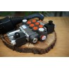 Hydraulikventil 3 Funktionen, 40 l/min (11 GMP), Monoblock 2p40 mit einer Schwimmfunktion + 3. elektrische Funktion + Joystick