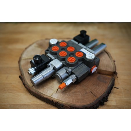Hydraulikventil 3 Funktionen, 40 l/min (11 GMP), Monoblock 2p40 mit einer Schwimmfunktion + 3. elektrische Funktion