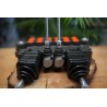 Ein 6-Wege-Ventil mit einem Durchfluss von 80 lm/min, ausgestattet mit zwei Hebeln und zwei Joysticks
