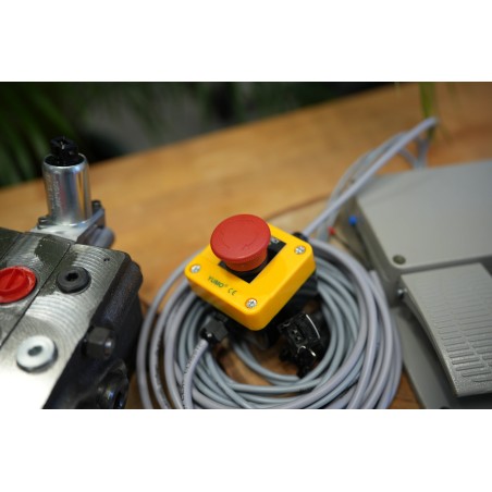 Proportionalventil Walvoil DPX 100 + Proportional-Fußpedal