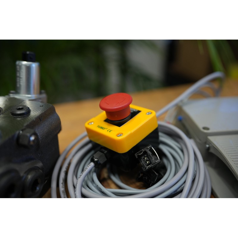 Proportionalventil Walvoil DPX 100 + Proportional-Fußpedal