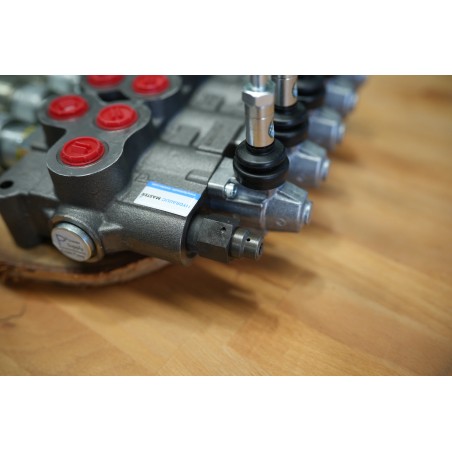 Hydraulikventil 5 Profile HM Line 90 l/min 24 gpm doppeltwirkend für Zylinderspule