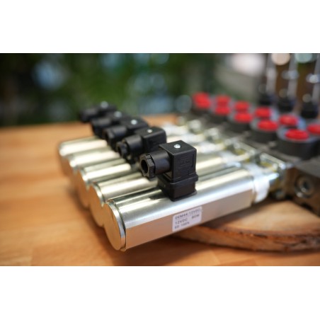 Hydraulikventil 5 Profile HM Line 90 l/min 24 gpm doppeltwirkend für Zylinderspule