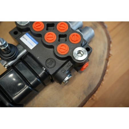 Monoblock-wegeventil 40 L/Min 3 Schieber Doppeltwirkendg + Joystick