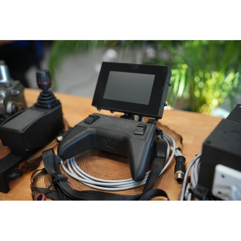 Proportionaler drahtloser Fire Salamander Steuergerät mit Touch-Display, zusätzliches kabelgebundenes Bedienfeld mit Joystick un